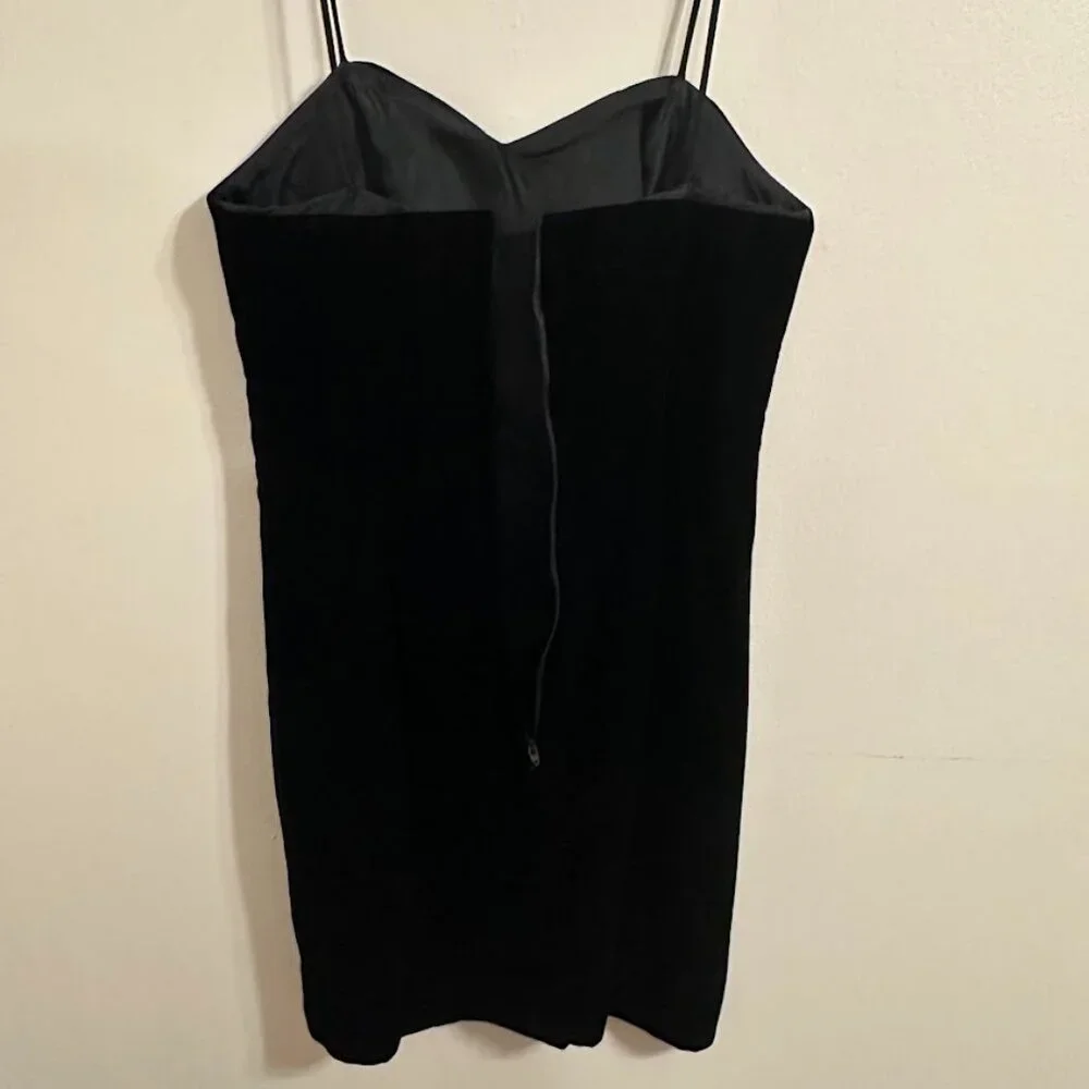 Vintage Black Velvet Slip Dress Made in USA Size M Cocktail Spaghetti Strap LBD - Picture 5 of 14